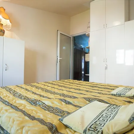 Apartament Mira Budva