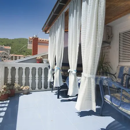 Apartament Mira